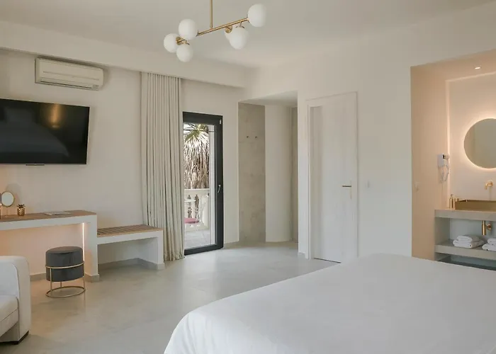 Alley Boutique And Argostoli (Kefalonia)