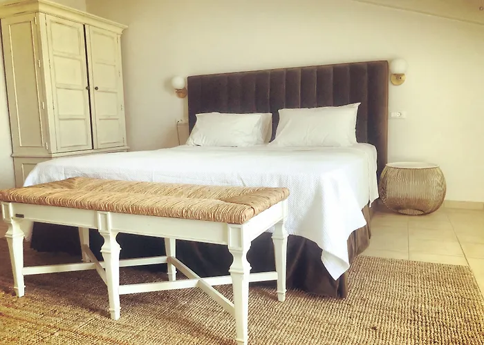 Alley Boutique And 4* Argostoli (Kefalonia)