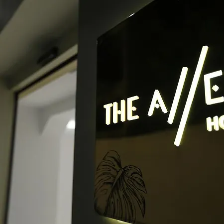 Alley Boutique And 酒店