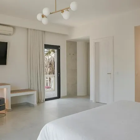 Alley Boutique And Argostoli (Kefalonia)