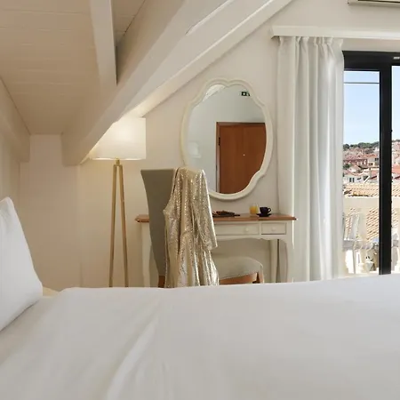 Alley Boutique And 4* Argostoli (Kefalonia)