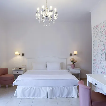 Alley Boutique And Hotel